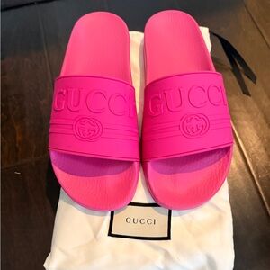 Gucci Vibrant Pink Slides